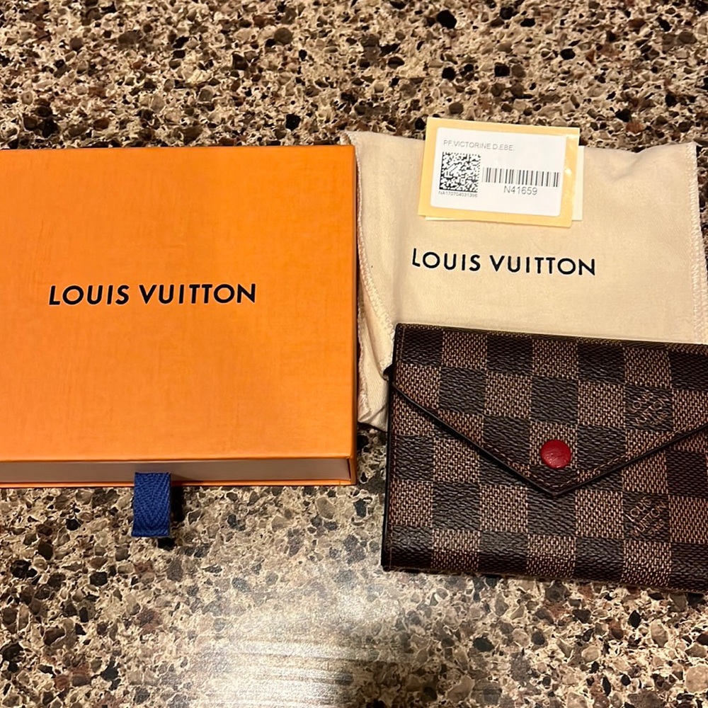 Louis Vuitton Victorine Wallet